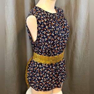Uniqlo Med Floral Pleated A-line Tank (sooo cute belted!!!))